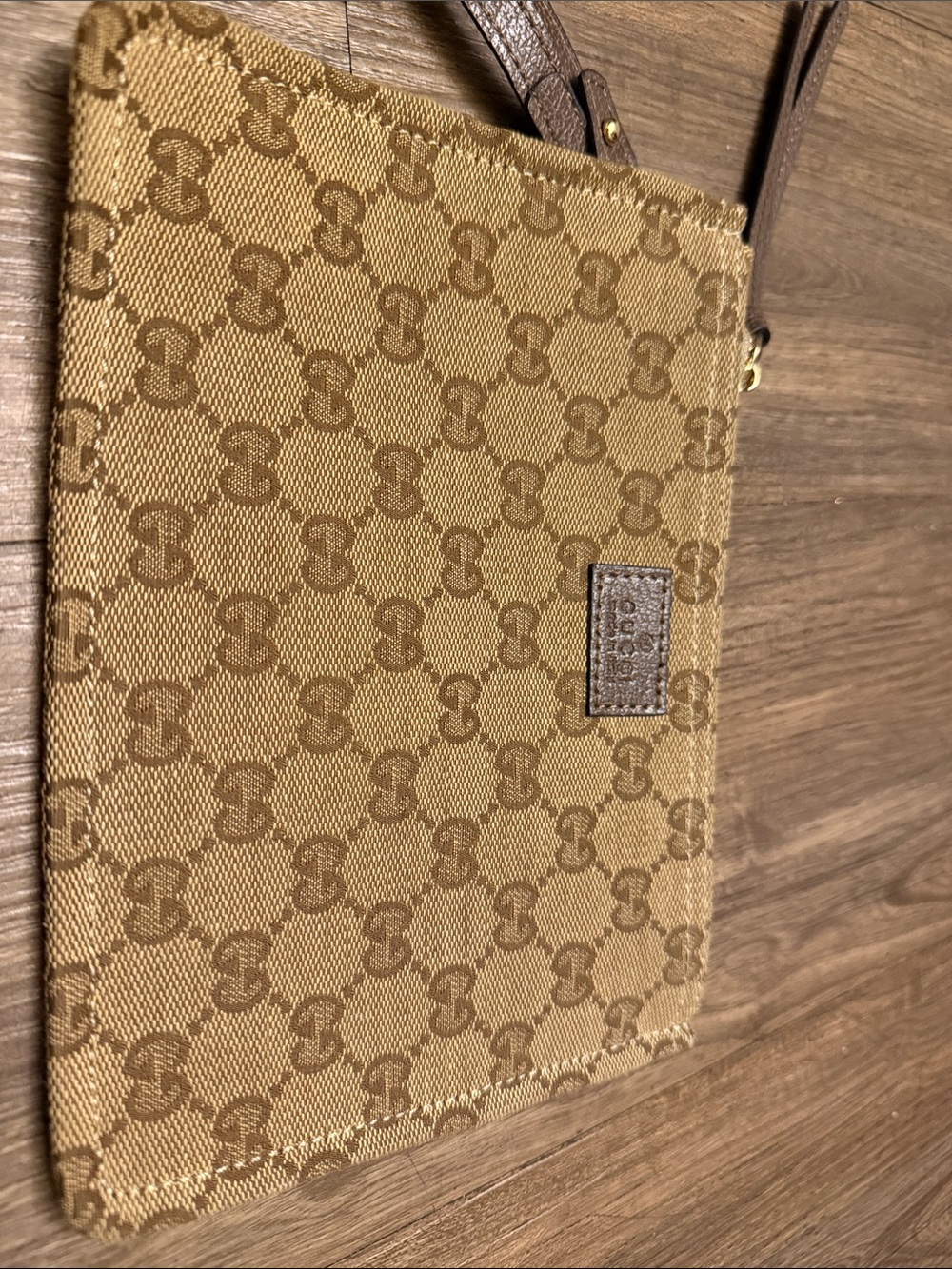 Gucci wristlet - Picture 2 of 12
